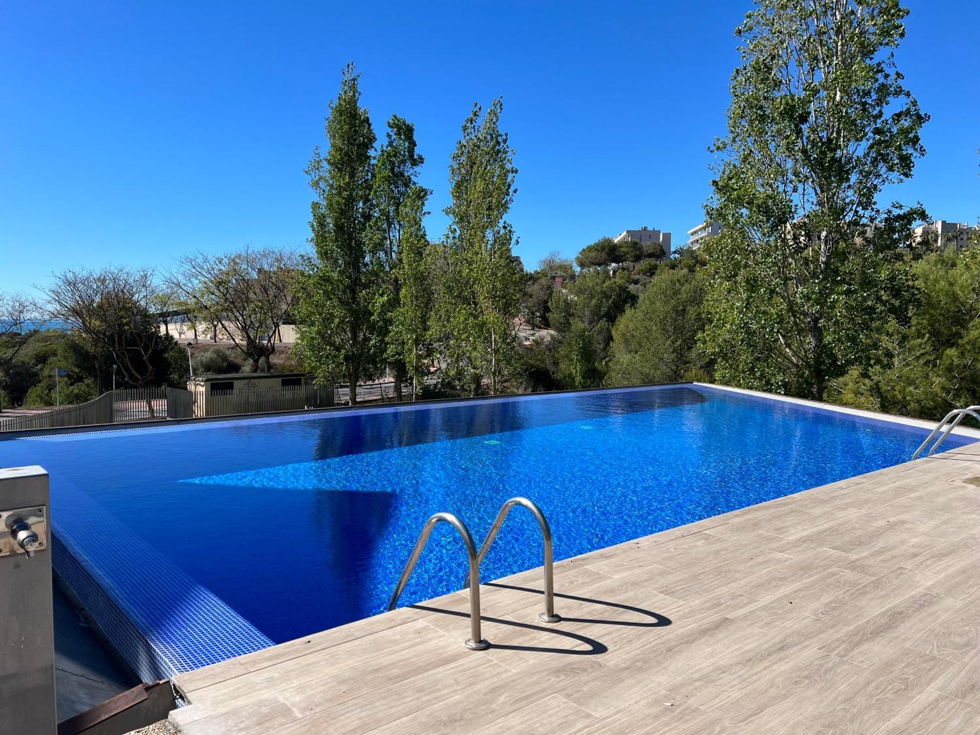 Apartamento Agradable, Vistas Al Mar Benicassim Bagian luar foto