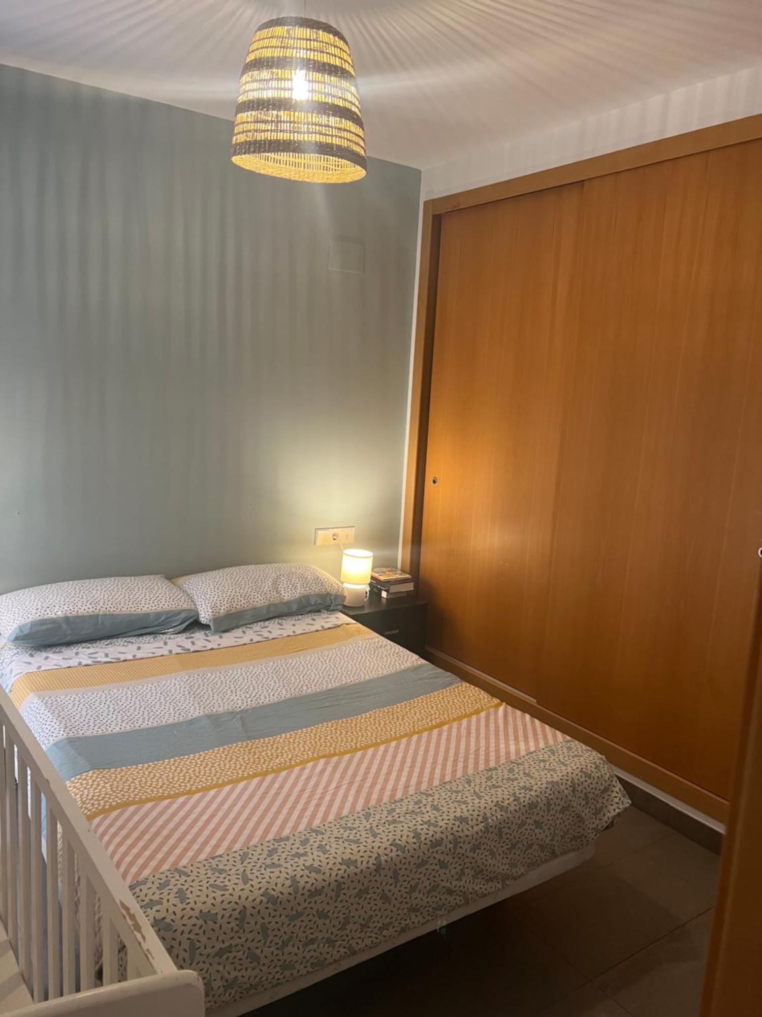 Apartamento Agradable, Vistas Al Mar Benicassim Bagian luar foto