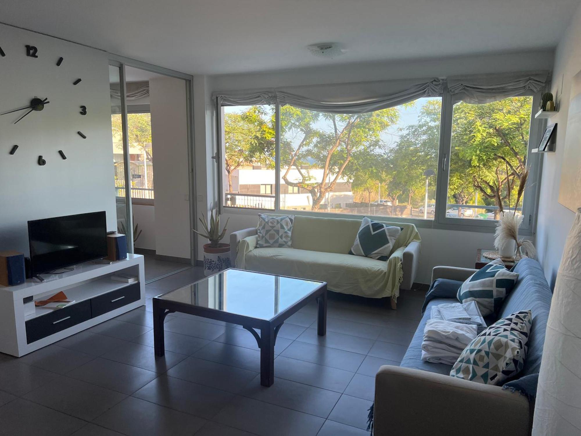 Apartamento Agradable, Vistas Al Mar Benicassim Bagian luar foto